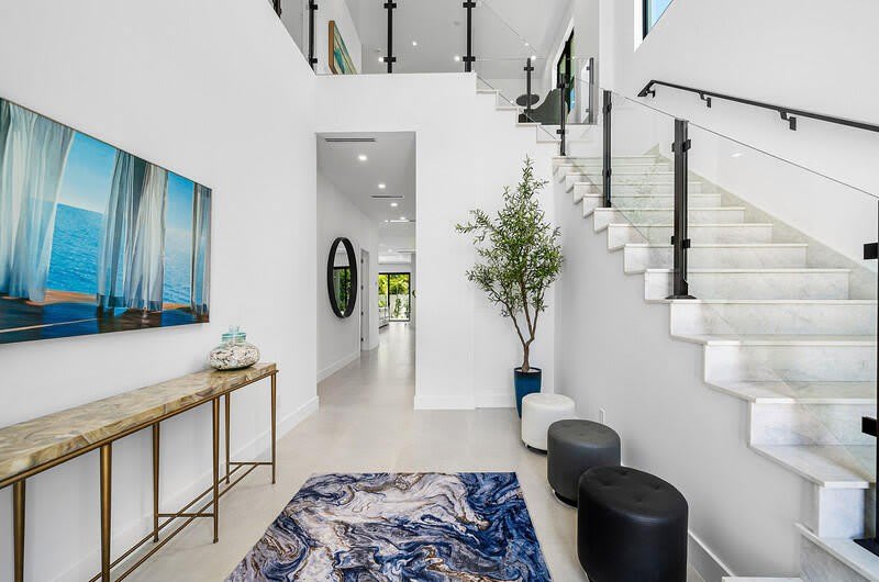 239 NE 11th Street – photo 5
