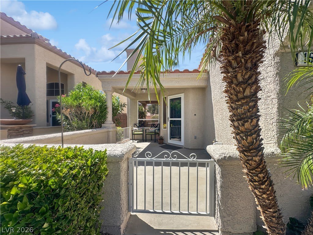 1506 Emerald Peak Avenue – photo 3