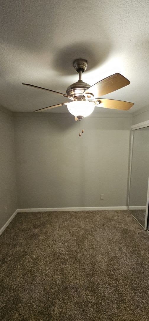 615 Harper Ave 2 bed, 1 bath – photo 5