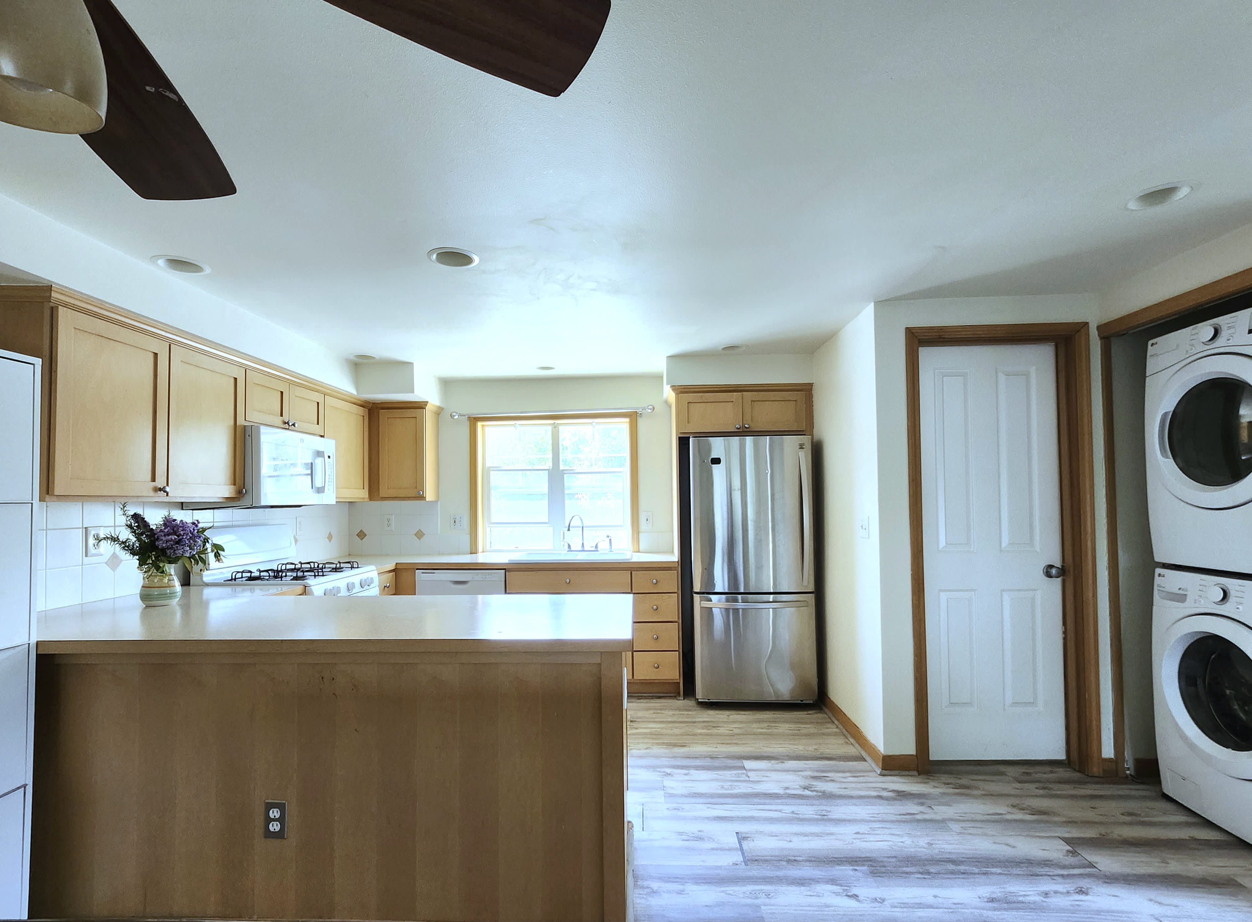 4505 40th Avenue Sw Unit #a – photo 2