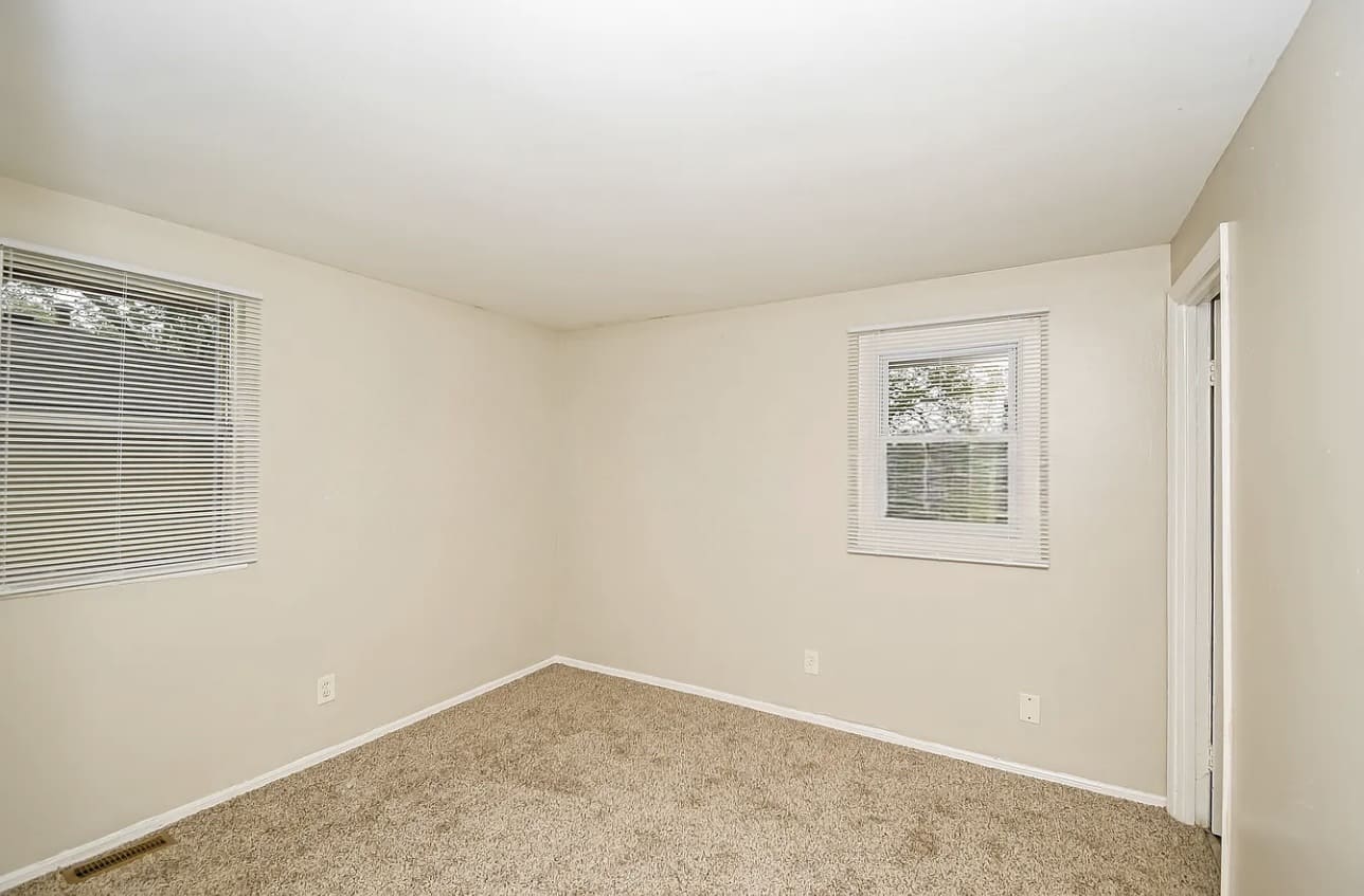 10416 Chris Dr – photo 5