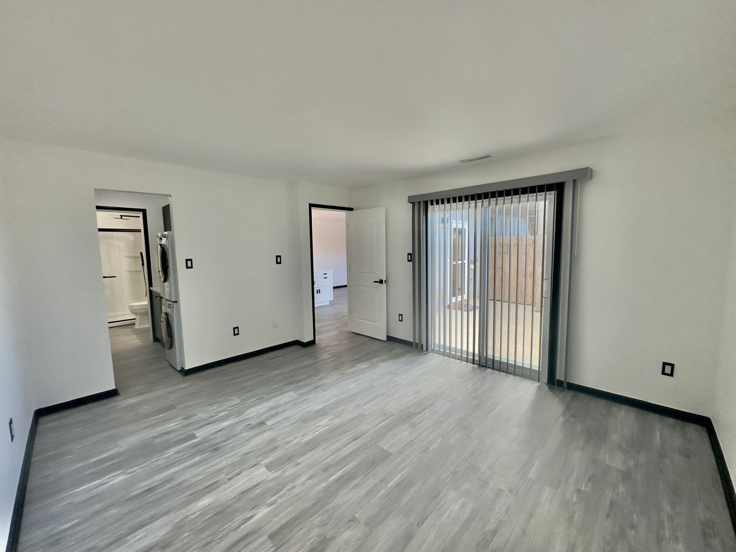 Luxury Newly Remodeled Condominium – photo 4