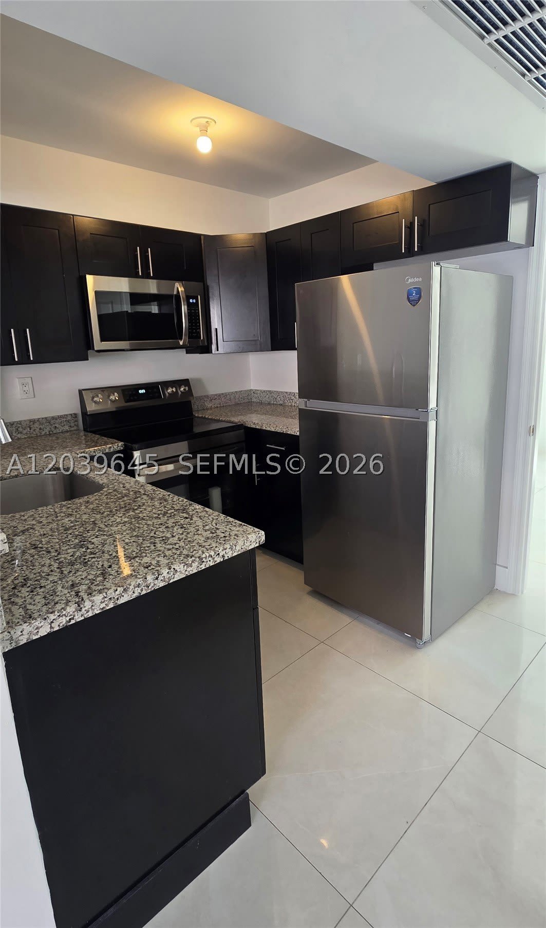 2154 W 60th St – photo 4