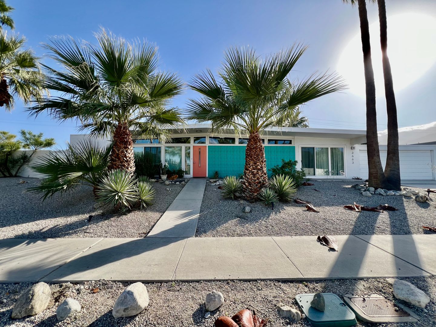 AVAILABLE NOW! 3 Bedroom 2 Bathroom POOL HOME in Palm Springs! – photo 2