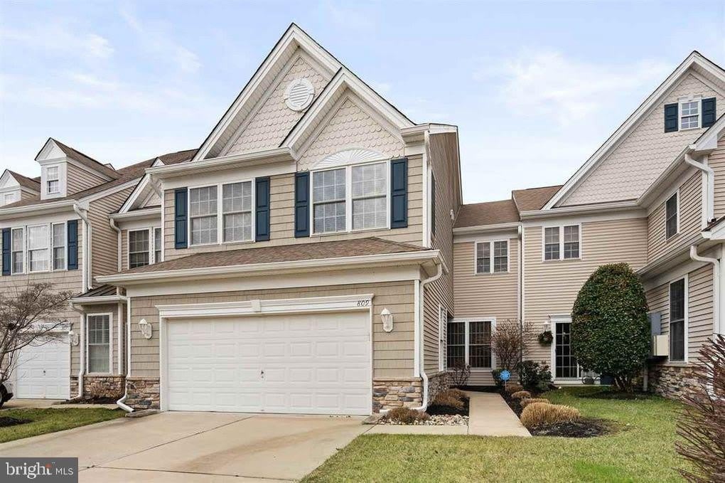 809 TURNBERRY Court – photo 1