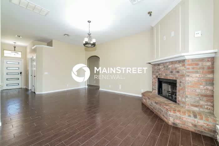 1808 Fairmont Lane – photo 3
