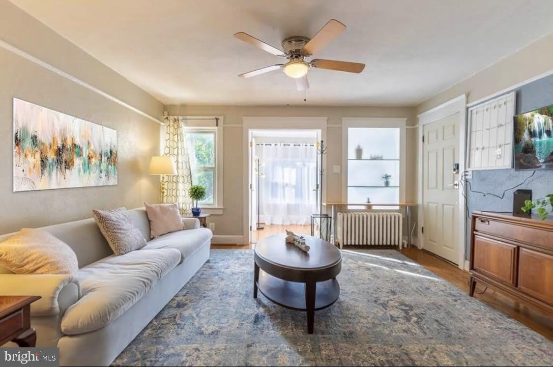 208 DUNCAN Avenue – photo 3