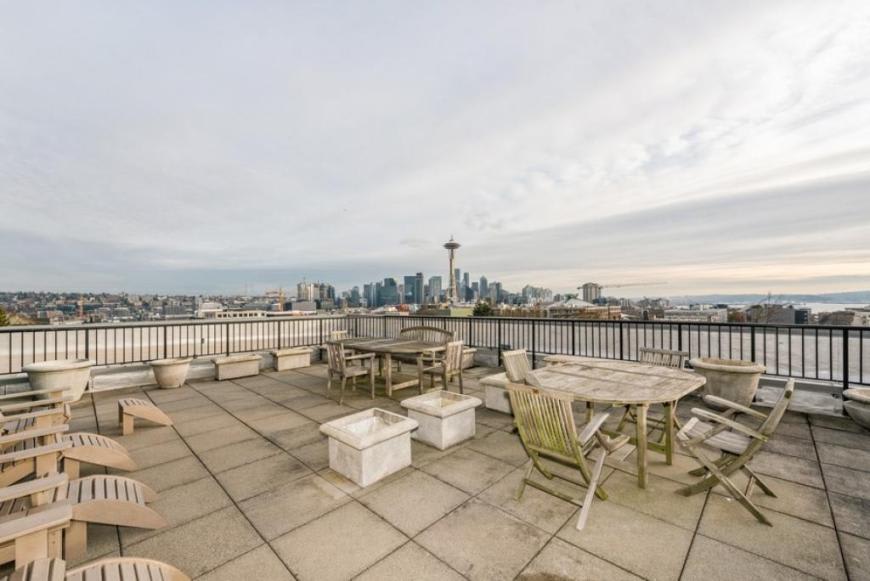 720 Queen Anne Ave N – photo 2