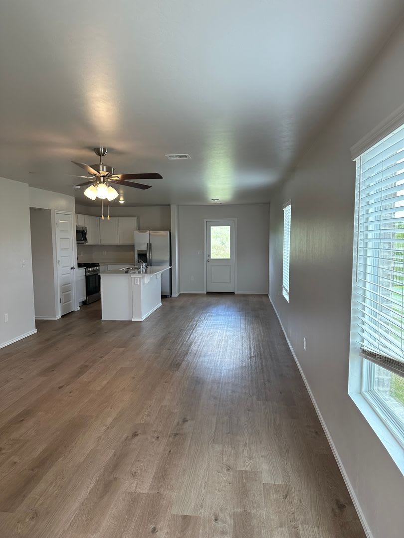 Pre-Leasing Now – photo 5