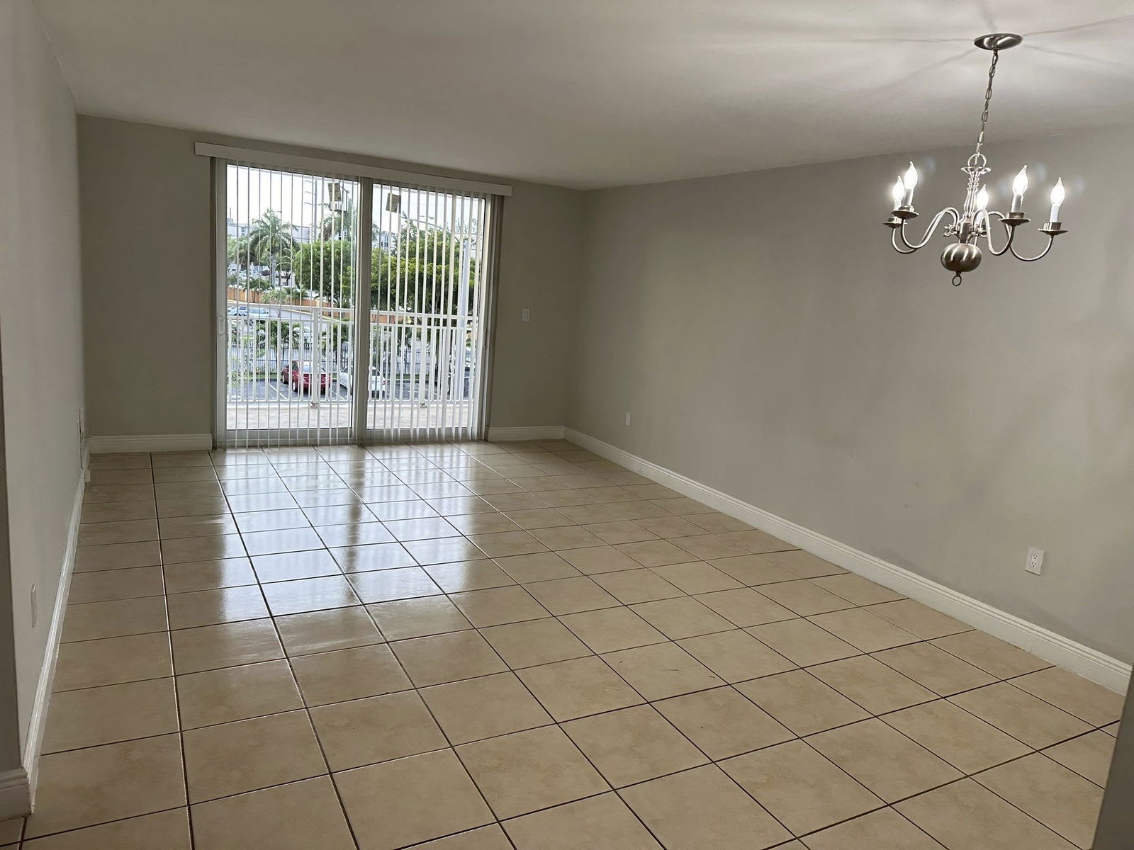 6950 Miami Gardens Drive – photo 4