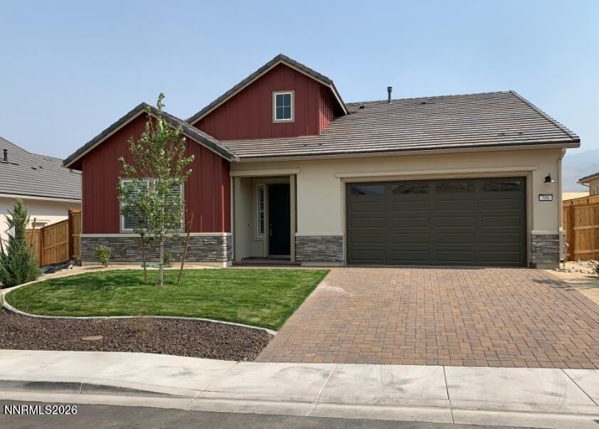 306 Commodore Drive – photo 1