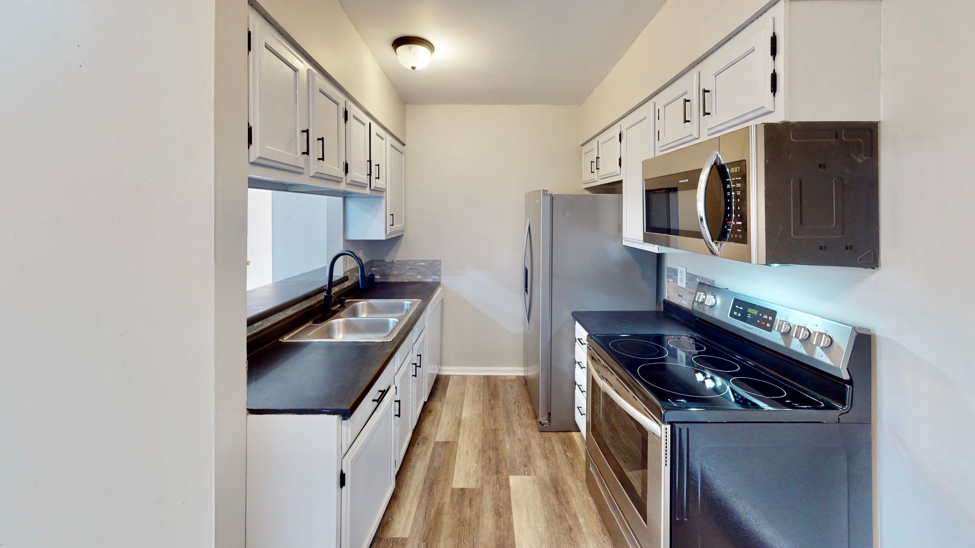 9617 Vinca Circle Unit #G – photo 3