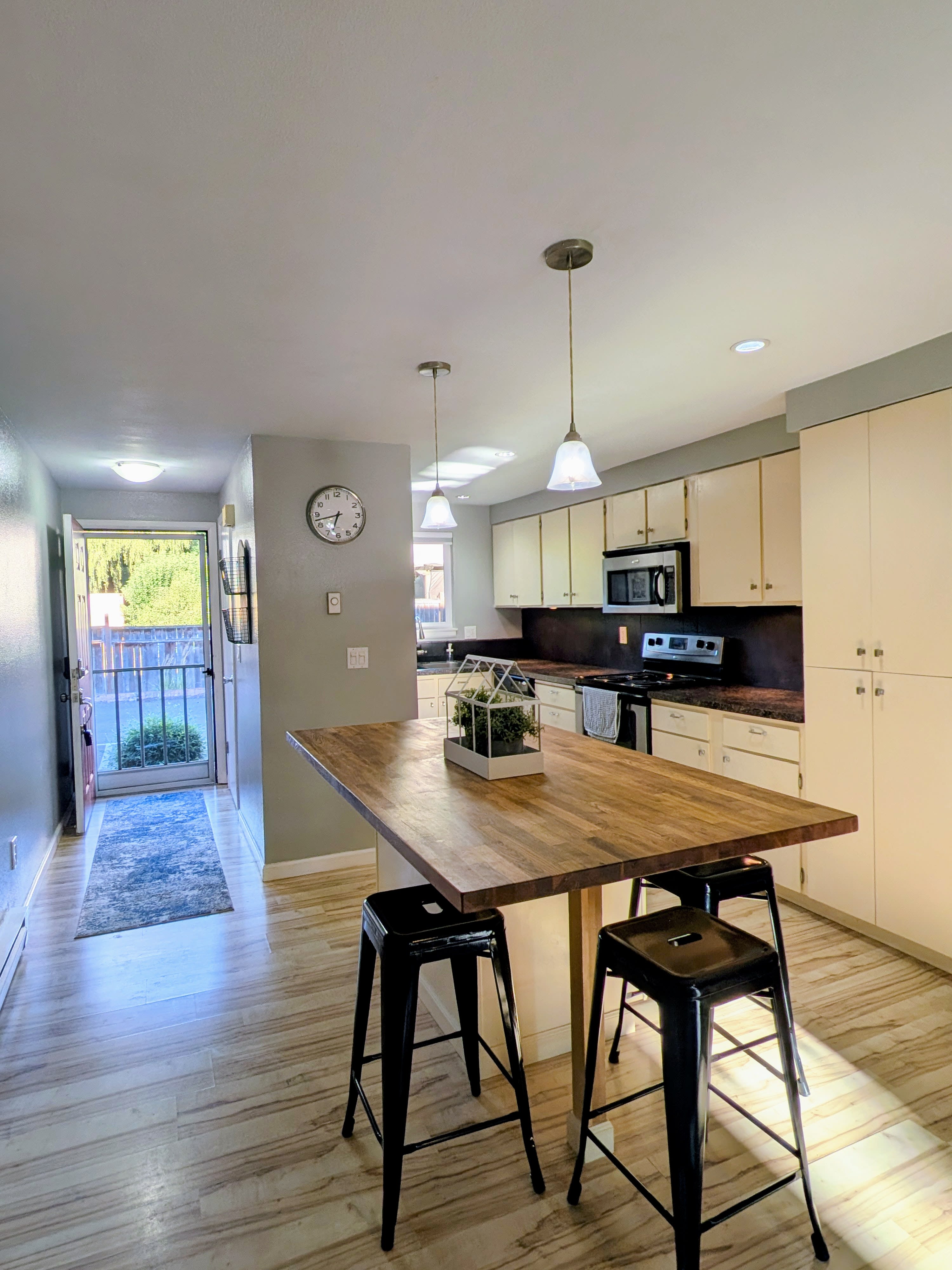 3404 19th Avenue – photo 3