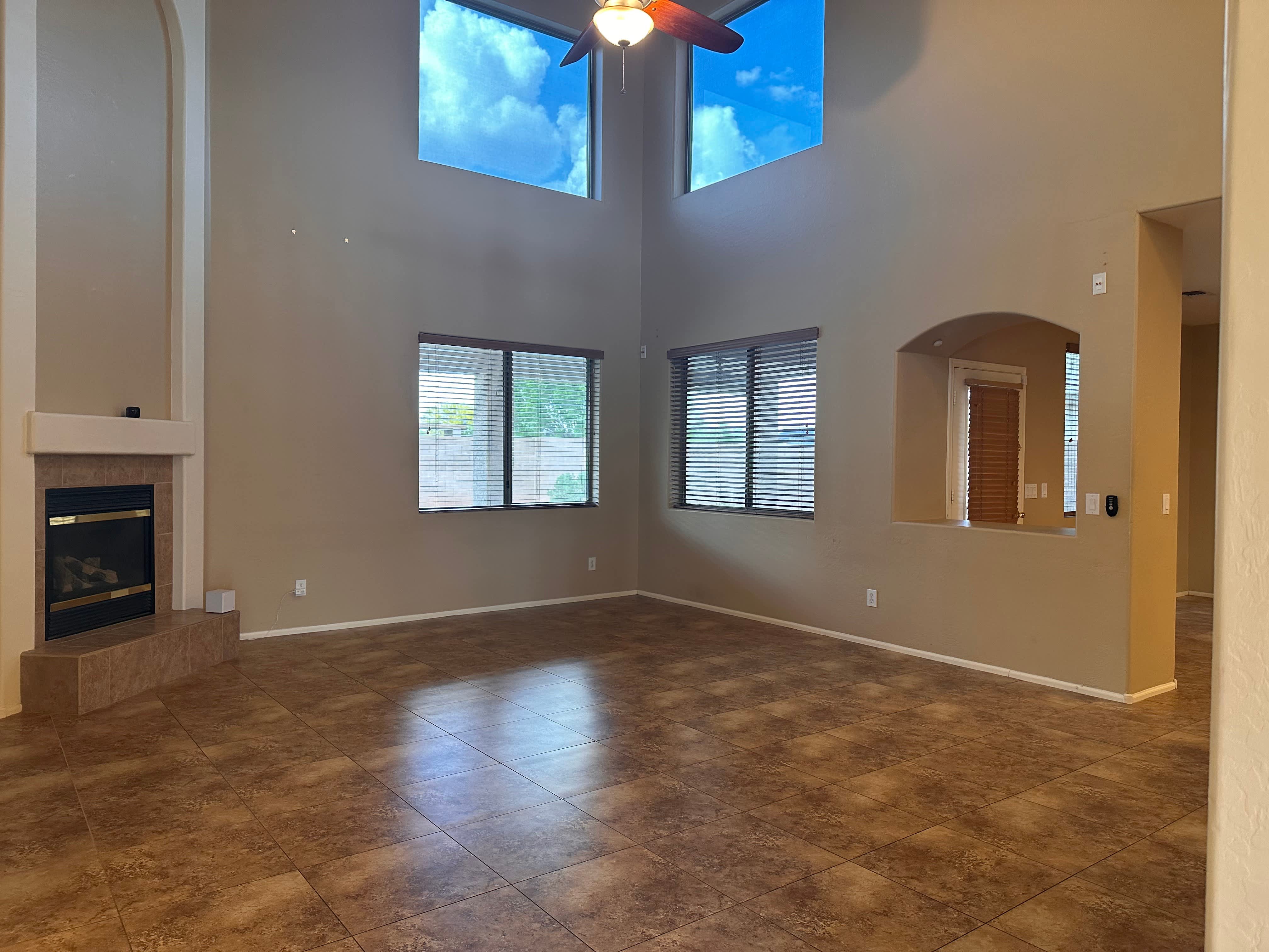 16116 W Magnolia St – photo 5
