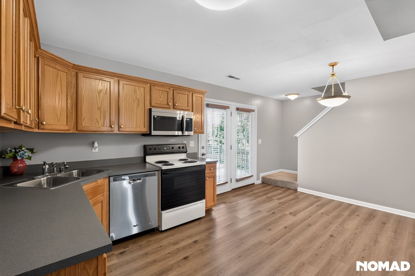 Charming 3BR House in Louisville – photo 3