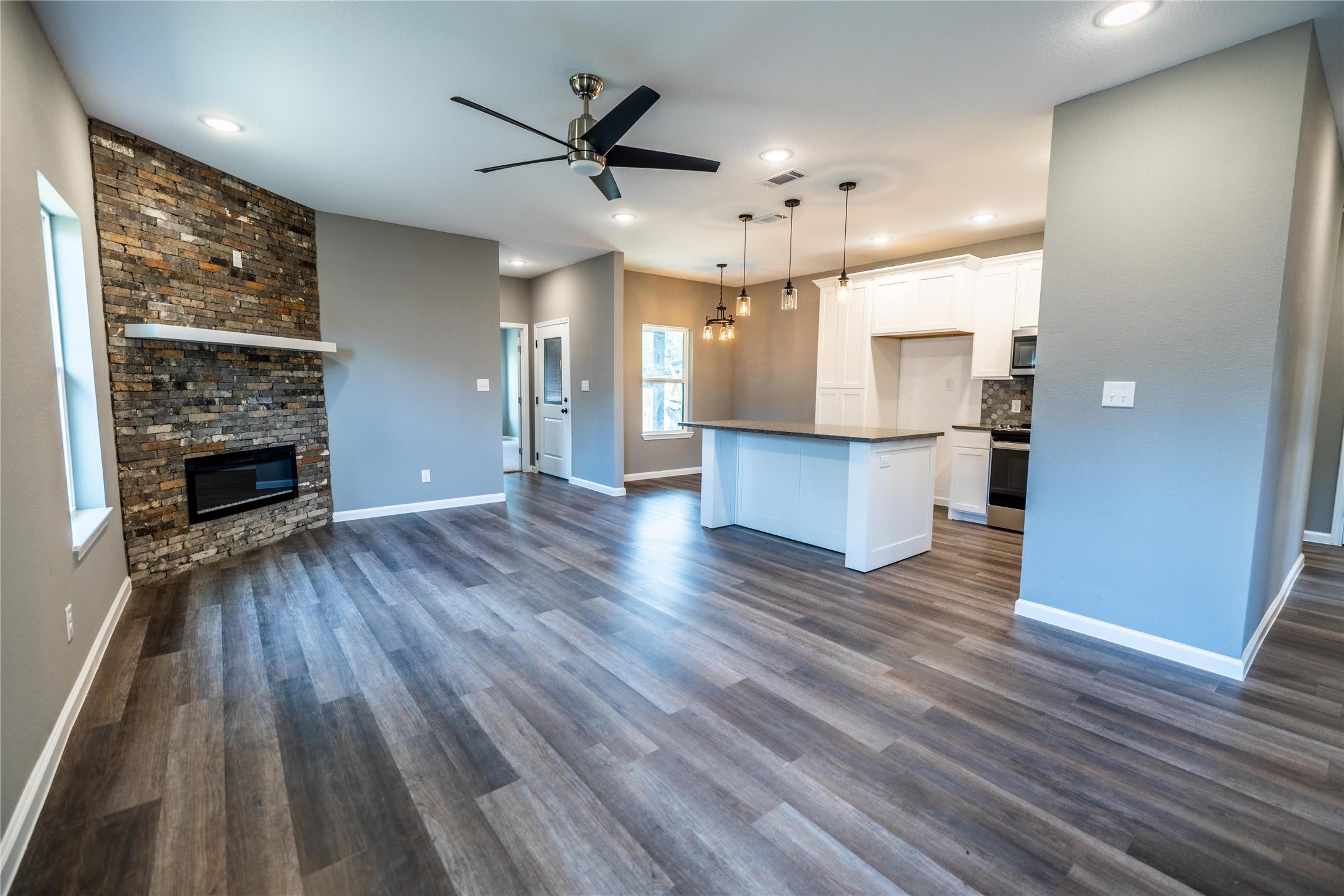 207 S James Street – photo 5