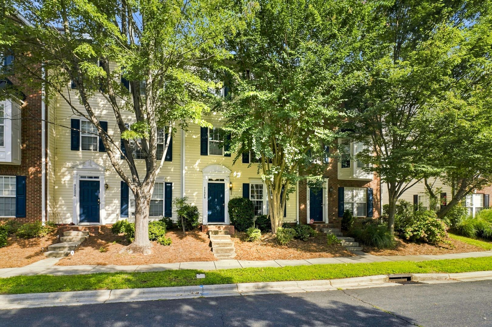 Modern Comfort Near Ballantyne’s Best – photo 4