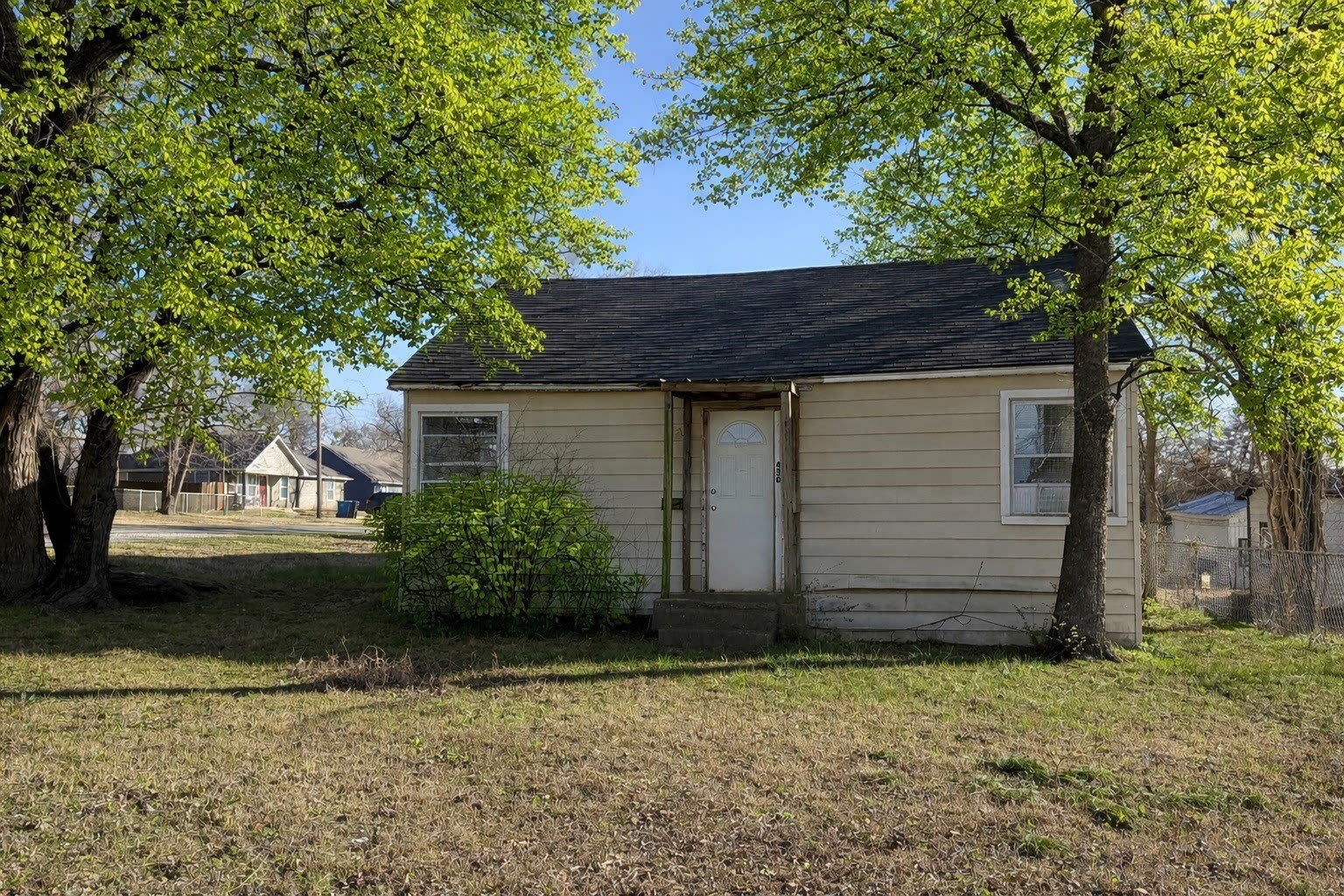 430 E Parnell Street – photo 2