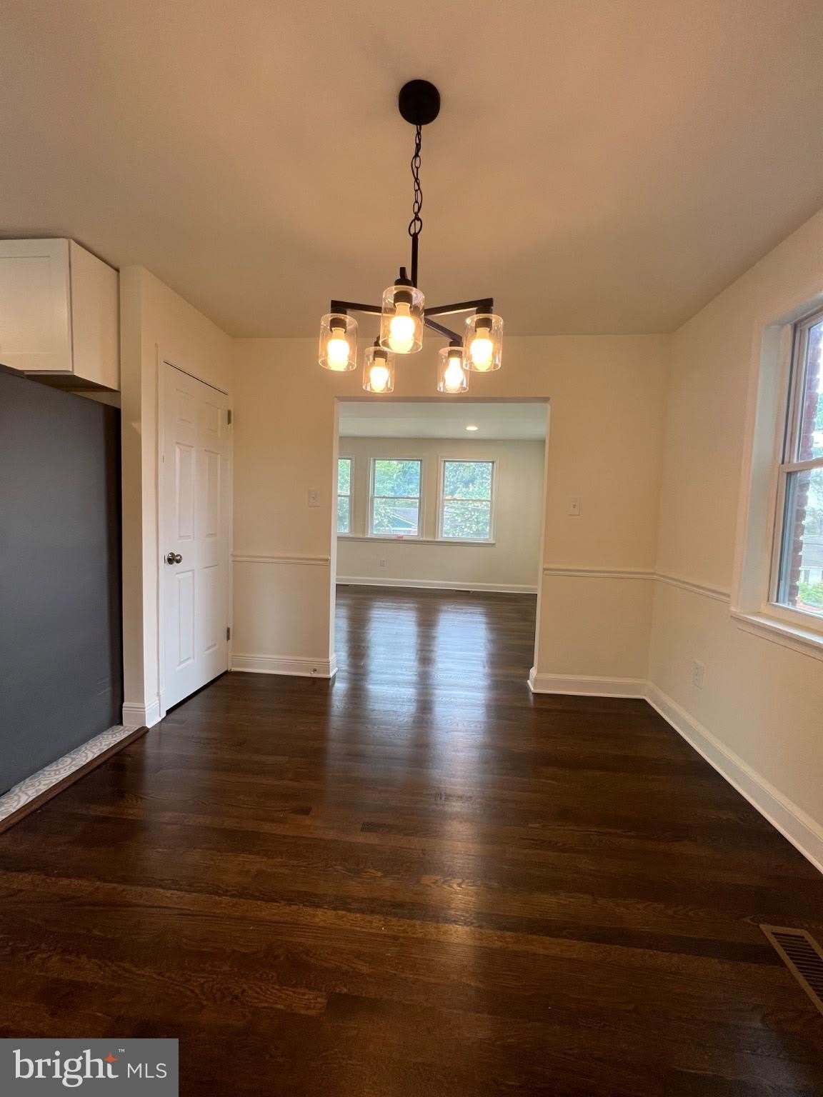 3420 25TH Avenue – photo 3