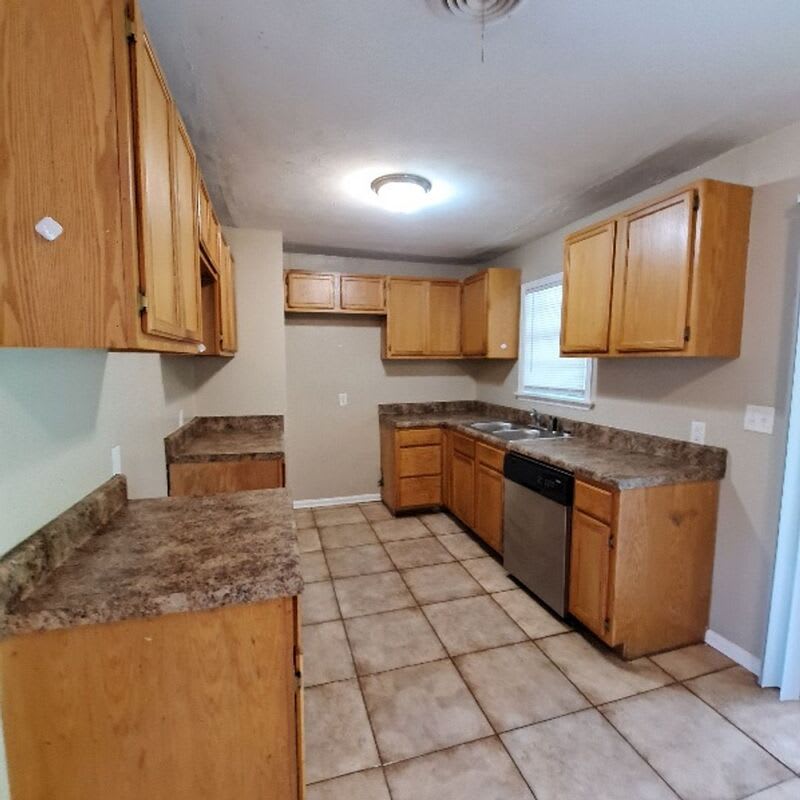5380 Blackwell Rd – photo 4