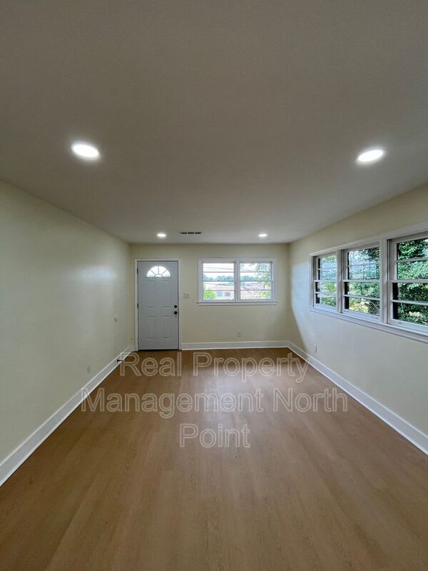 1645 Metropolitan Pkwy SW – photo 4