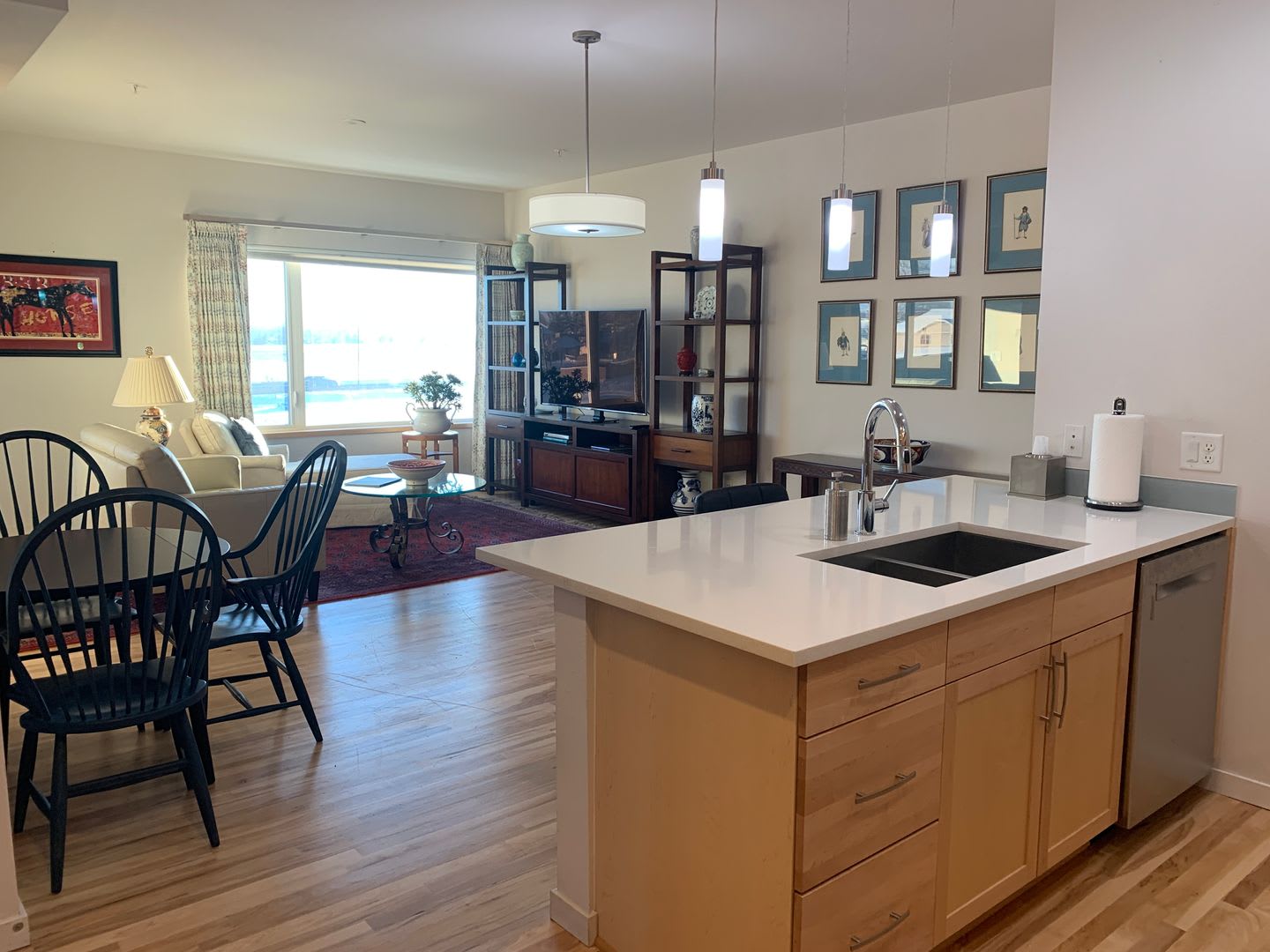 Executive furnished Top Floor End unit Condo in Louisville Colorado, Beautiful Mt. Views! – photo 2
