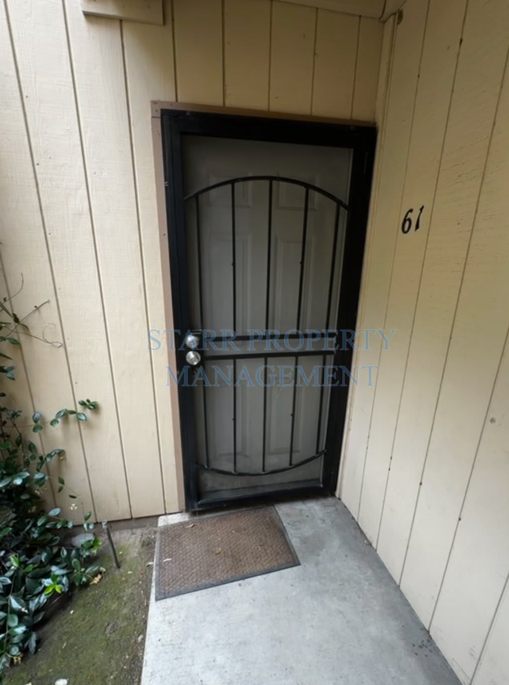 328 Northbank Ct Apt 61 – photo 2
