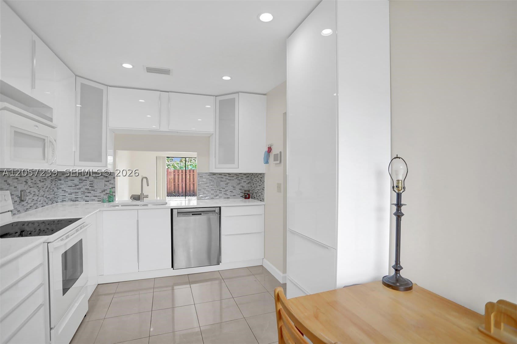 11529 SW 133rd Ter – photo 5