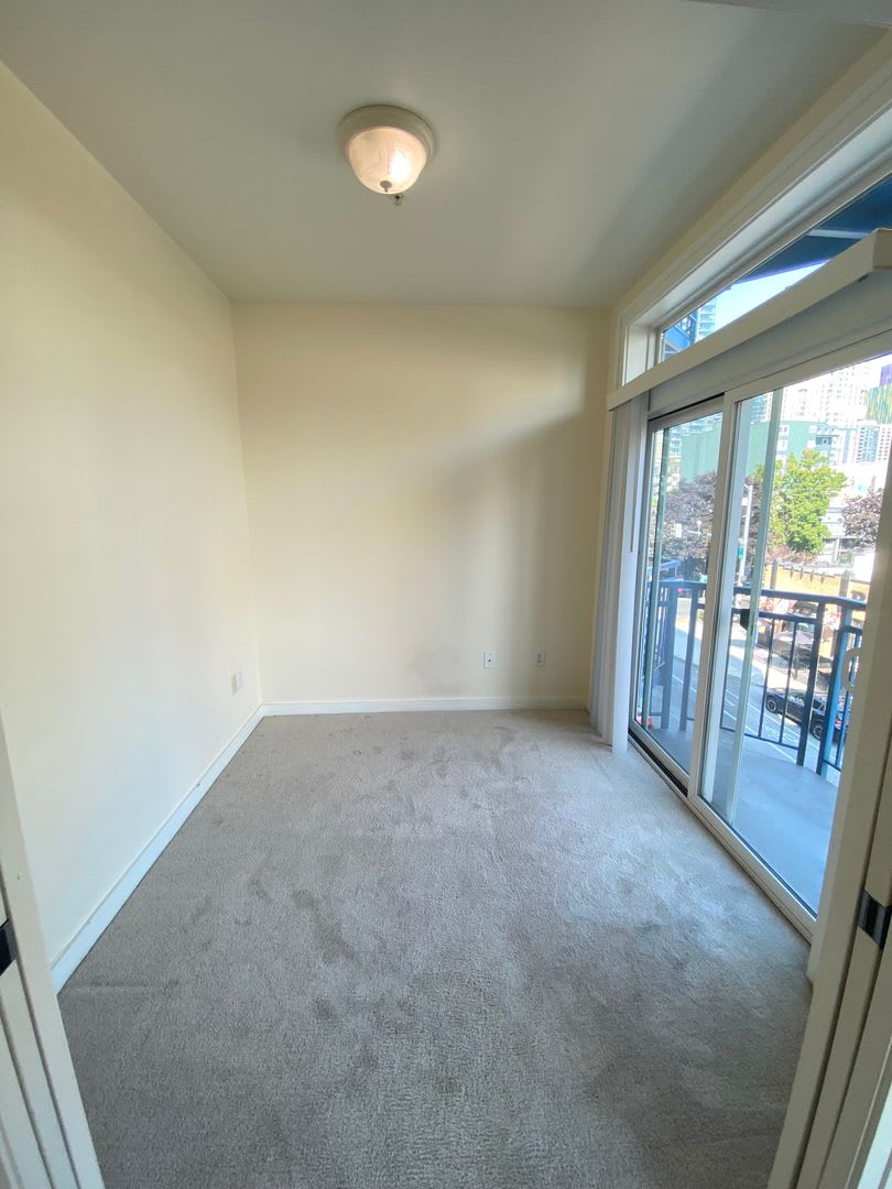 1Bd 1Ba Apartment In Belltown – photo 5