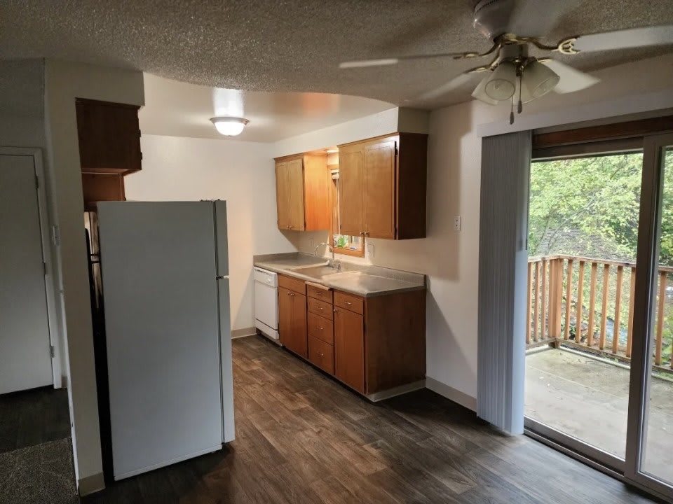 Covington Court – photo 4