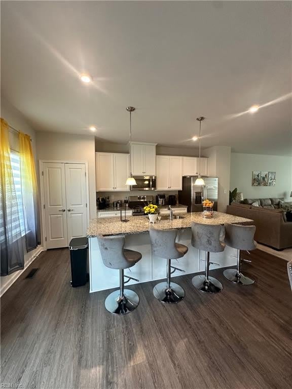 4122 Riverside Drive – photo 2