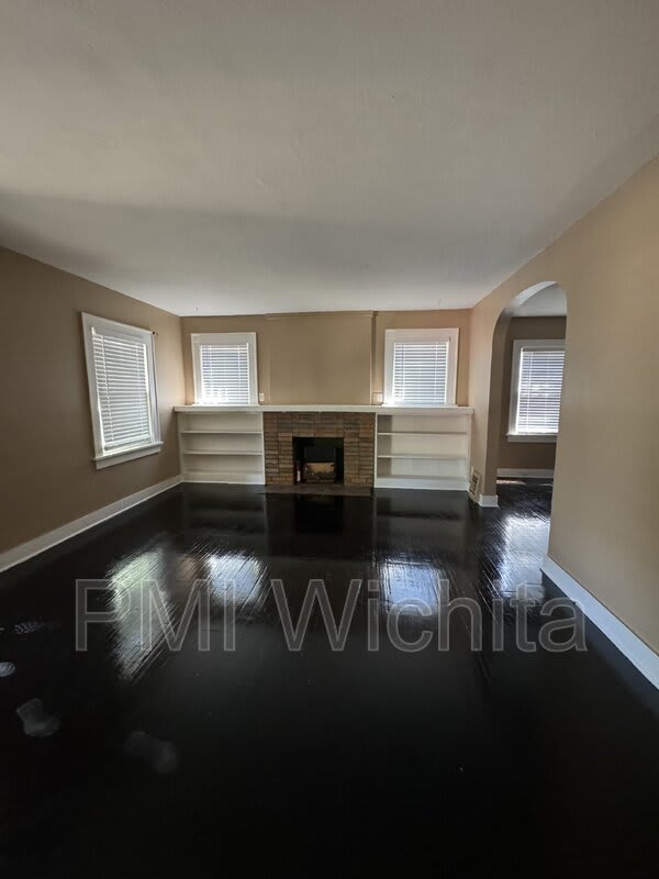 735 South Grove Street – photo 3