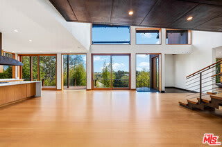 785 Napoli Drive – photo 4