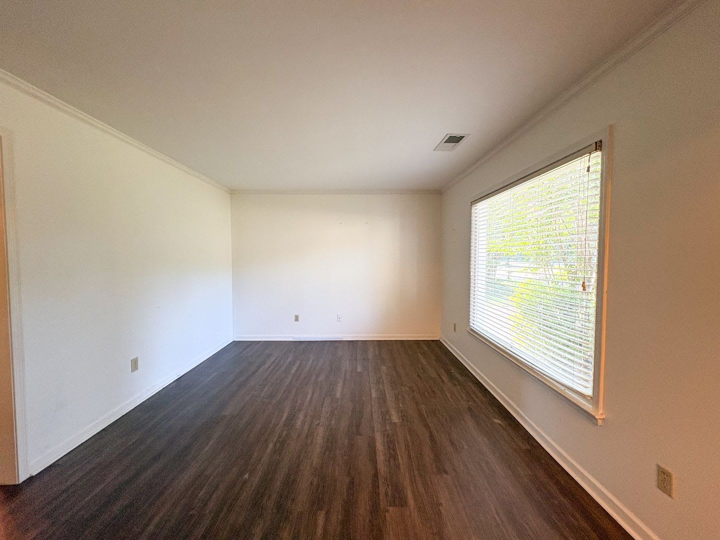 4 Bedroom 2 5 Bath Home Over 2600 Square Feet Near Farmington Elementary School – photo 5