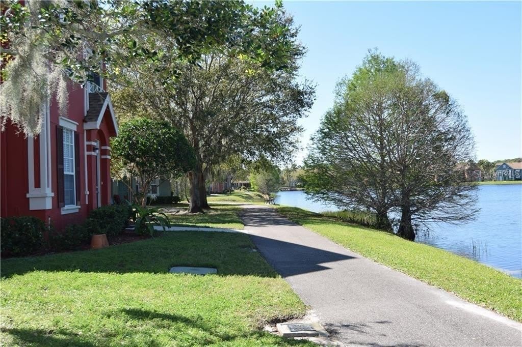9640 Lake Chase Island Way – photo 3
