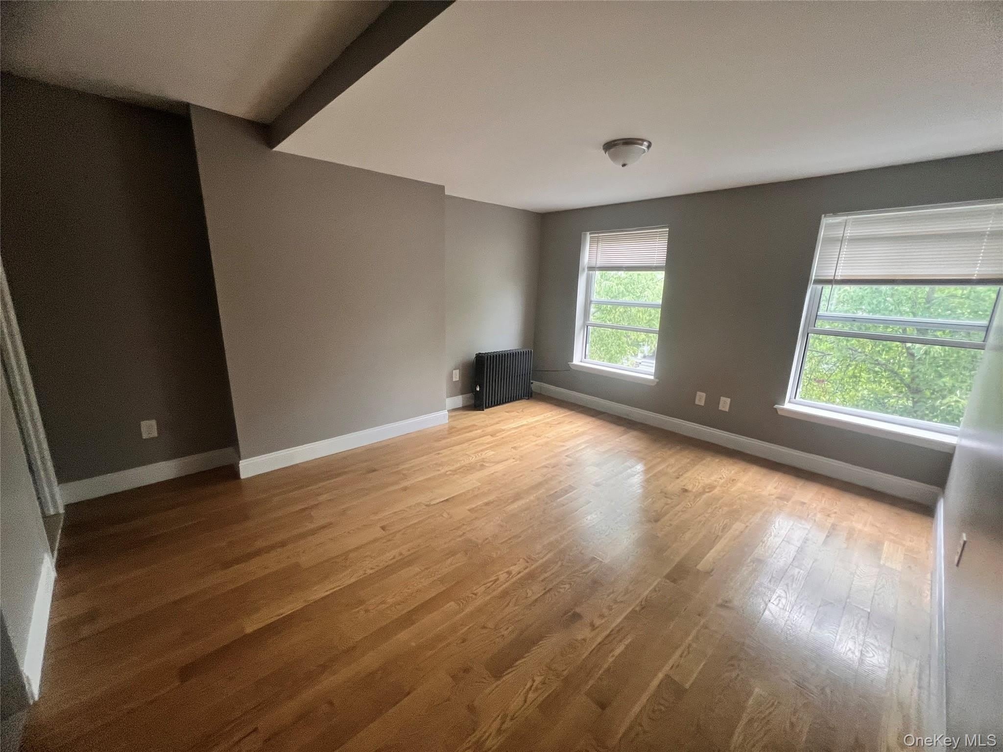 2 Morris Avenue – photo 3