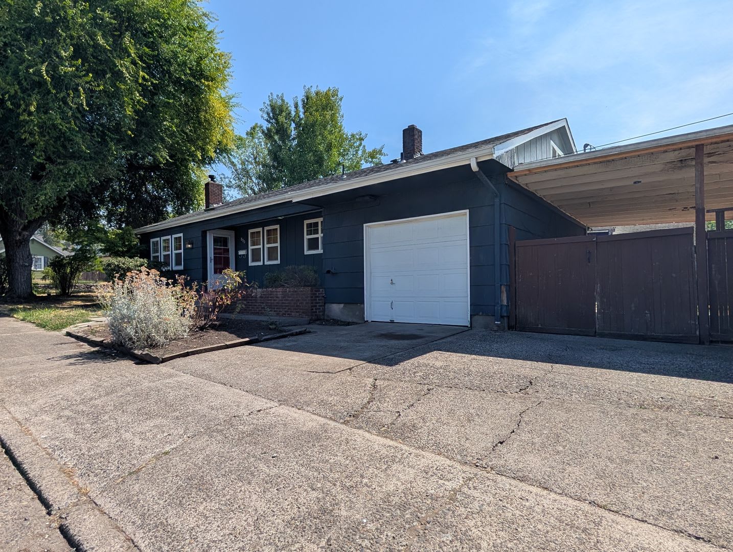 Great 3 Bedroom 1 Bathroom – photo 2