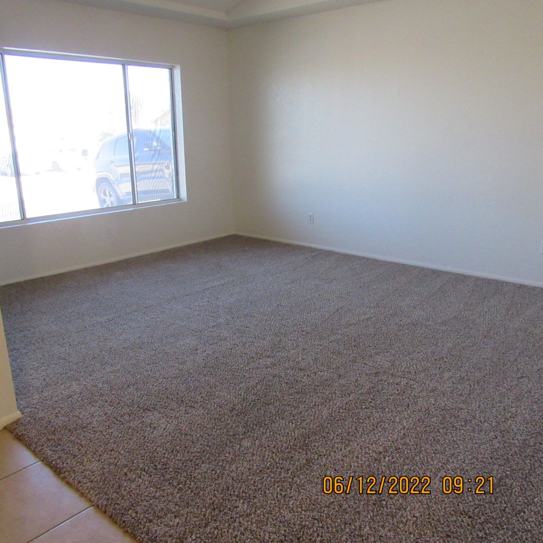 3 Bedroom 2 Bathroom 2 Car Garage – photo 2