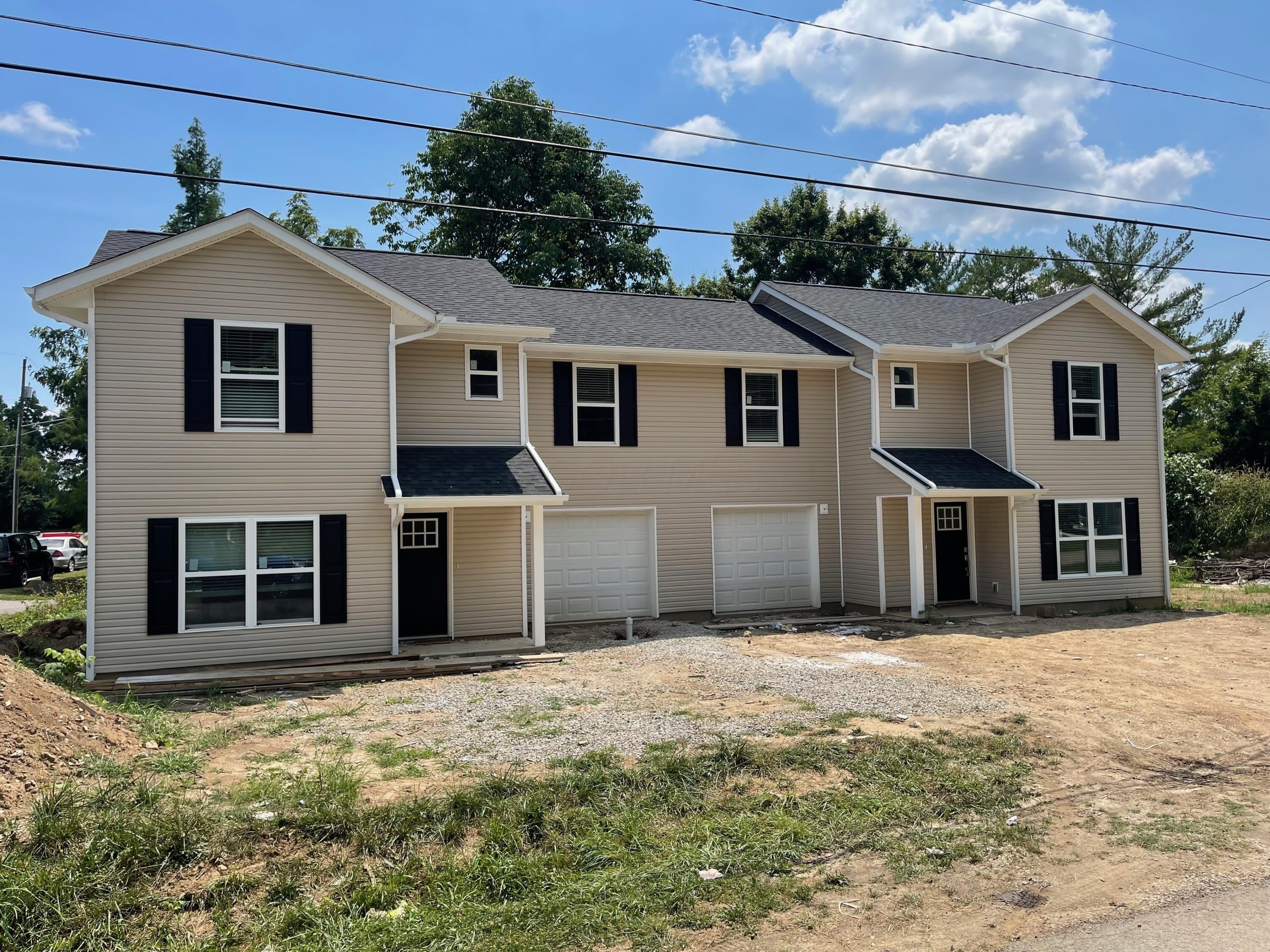1815 Tanis Drive – photo 1
