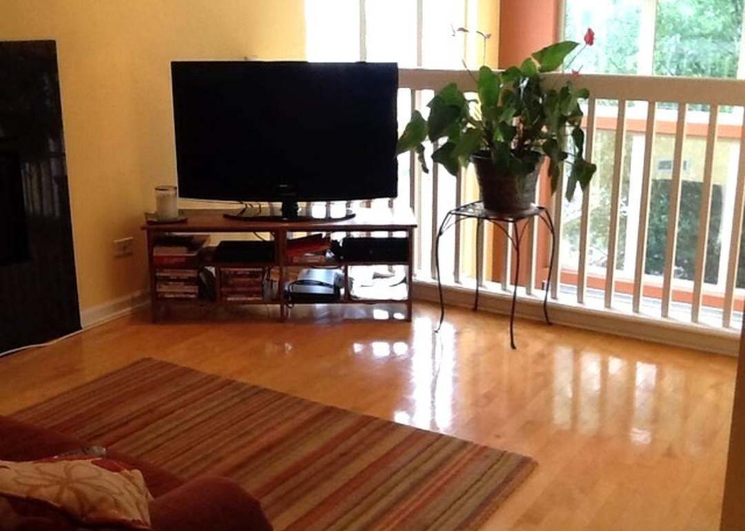 220 Des Plaines St – photo 2