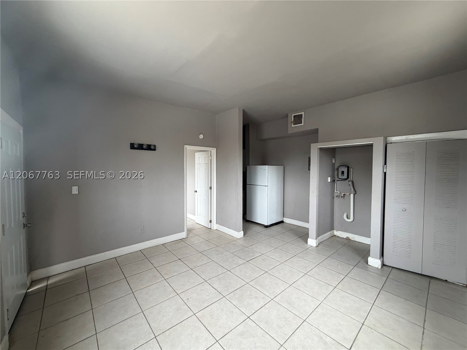 612 Nw 2Nd Ave – photo 2