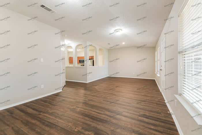 1015 Richmond Lane – photo 4