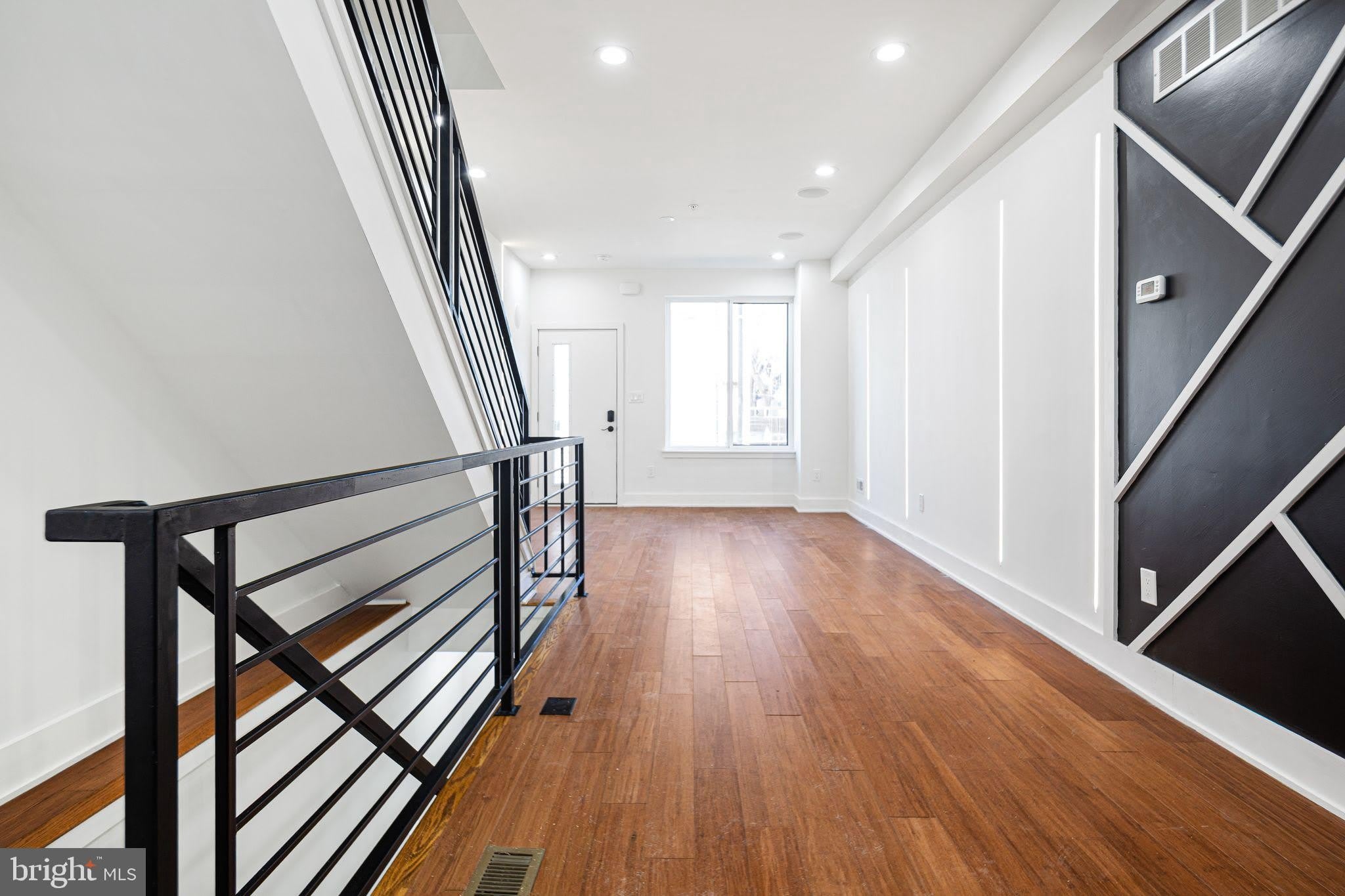 2650 EARP Street – photo 5