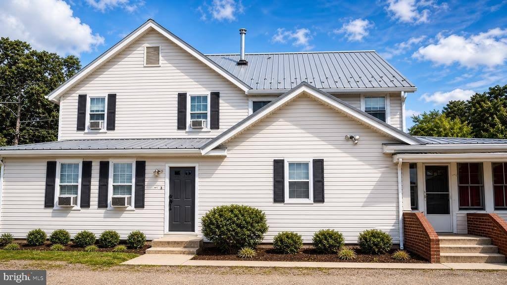 4601 Strauss Avenue – photo 1