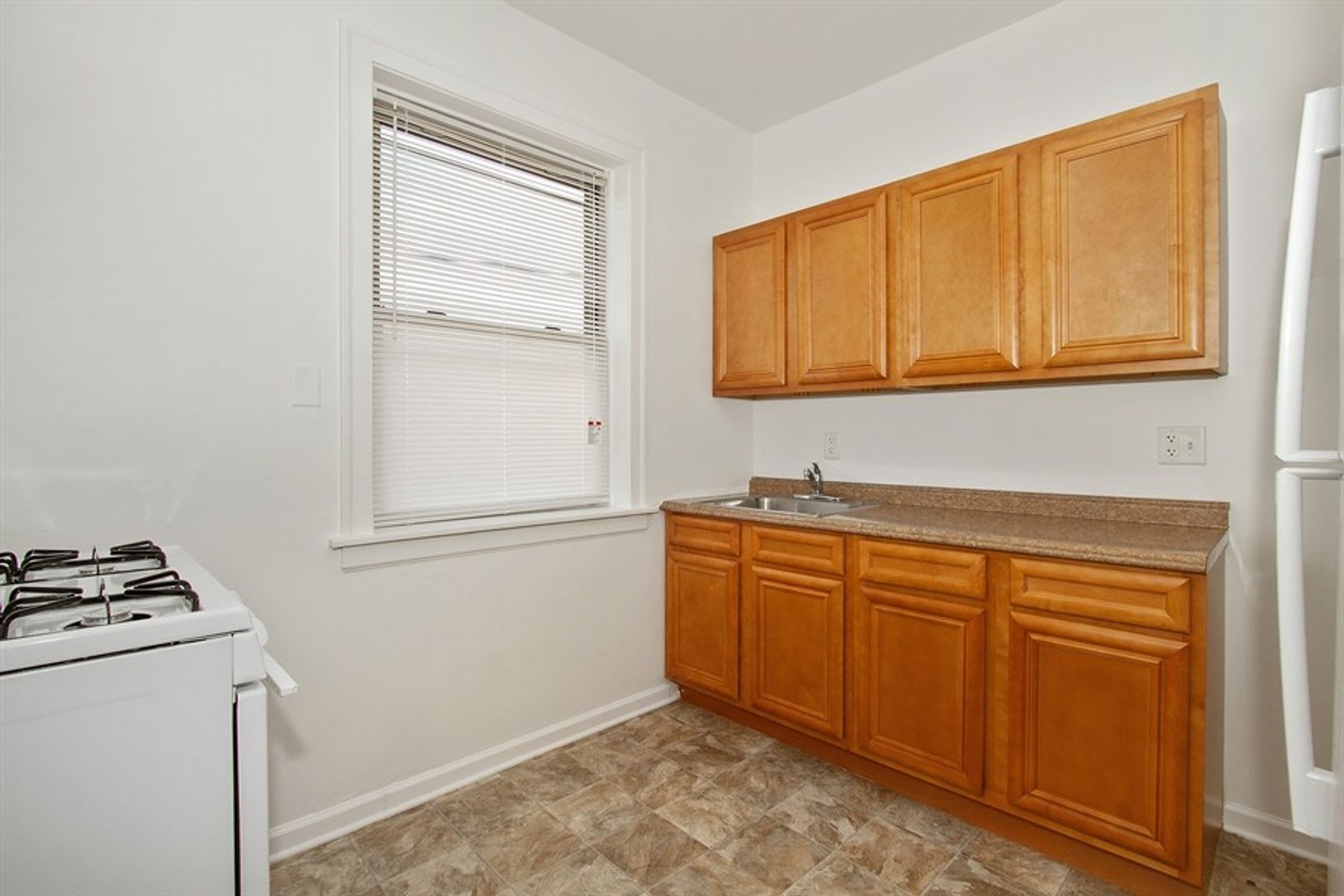 7915 South Hermitage Apartments – photo 4