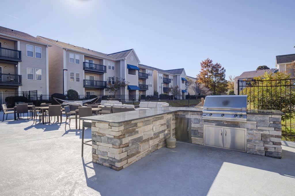 Quad Apartment Homes – photo 2