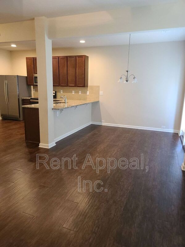196 Highland Pointe Circle East – photo 4