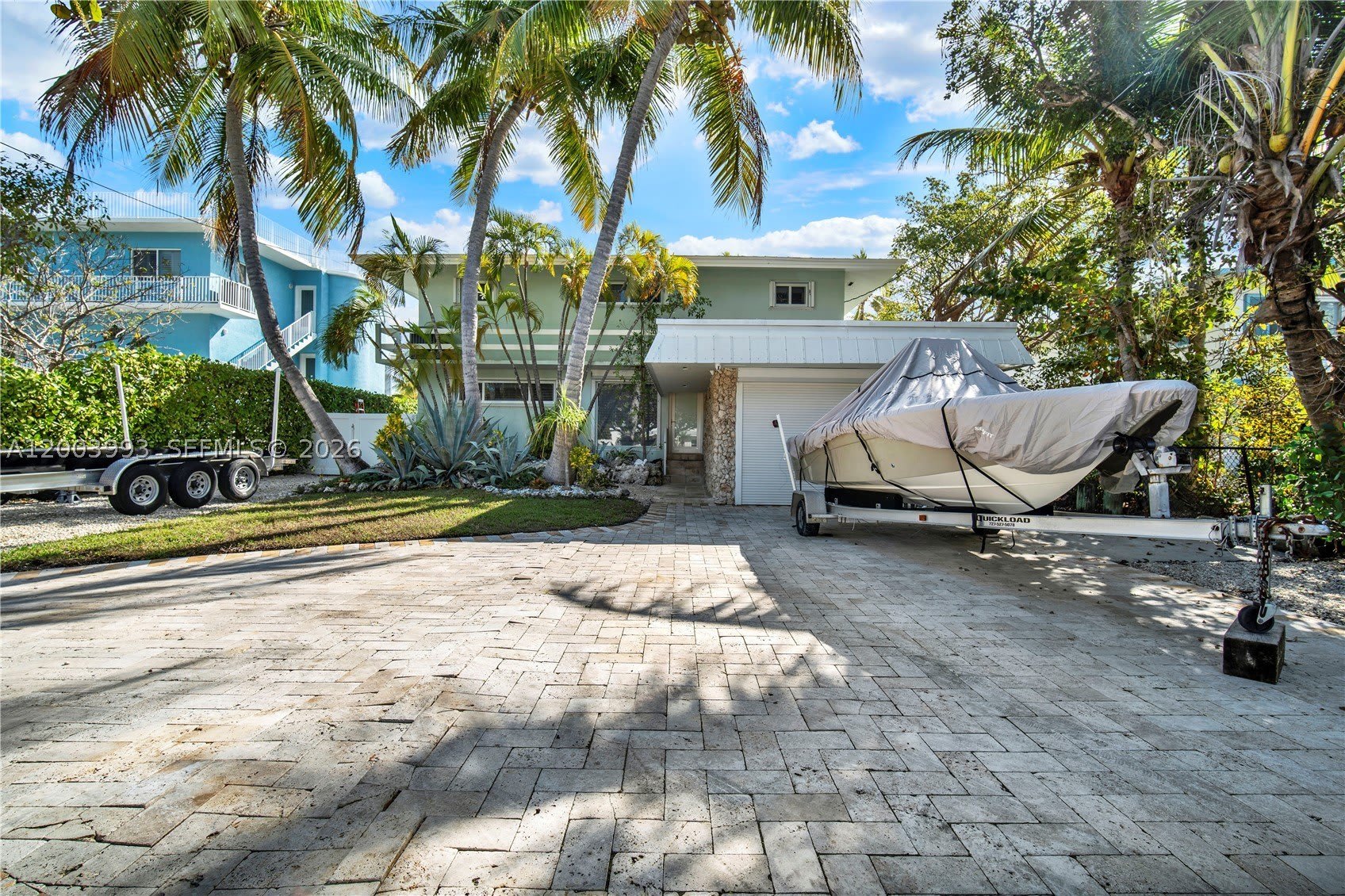 69 Shoreland Dr – photo 2