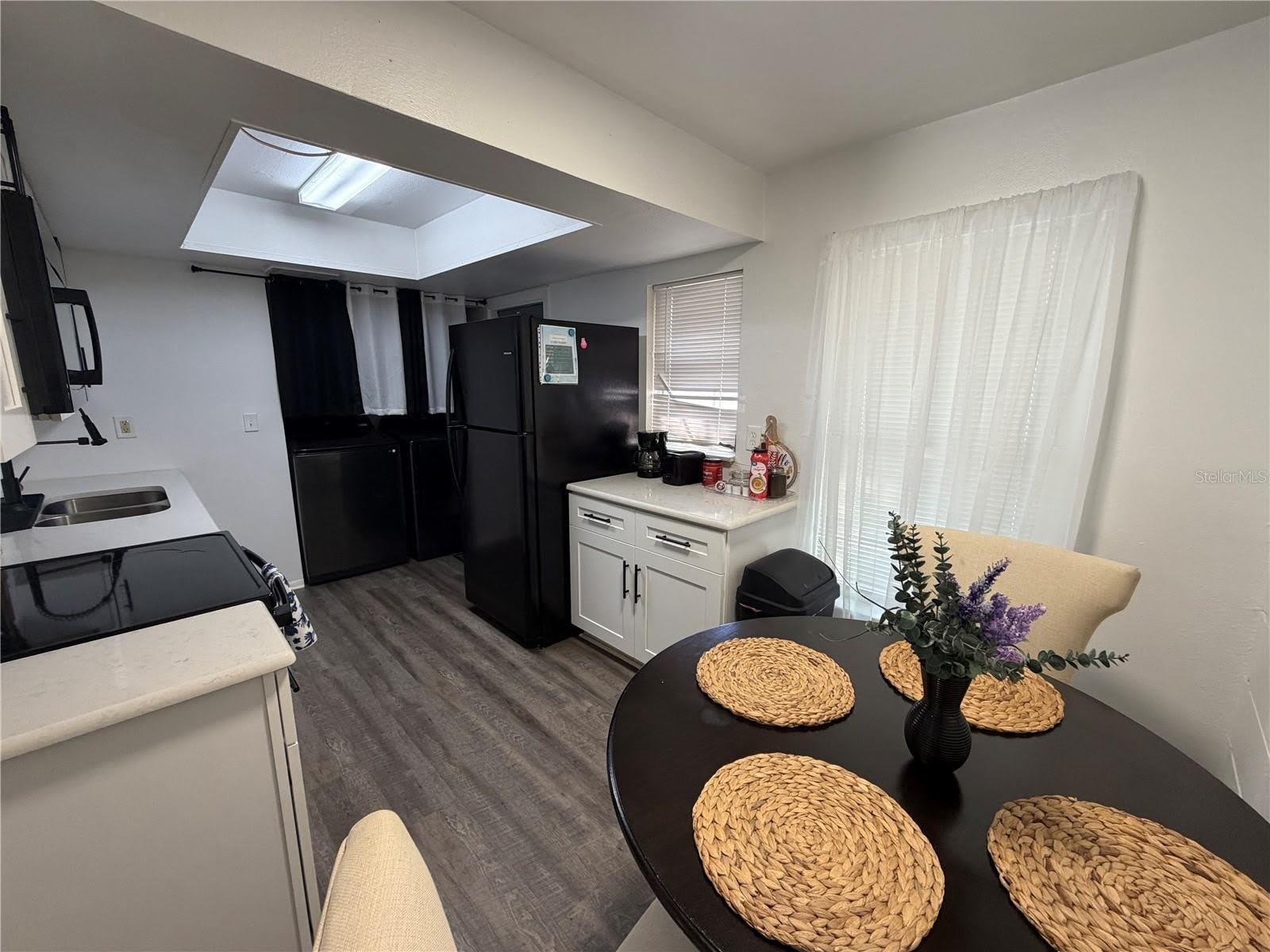 15219 WESTMINISTER Avenue – photo 4