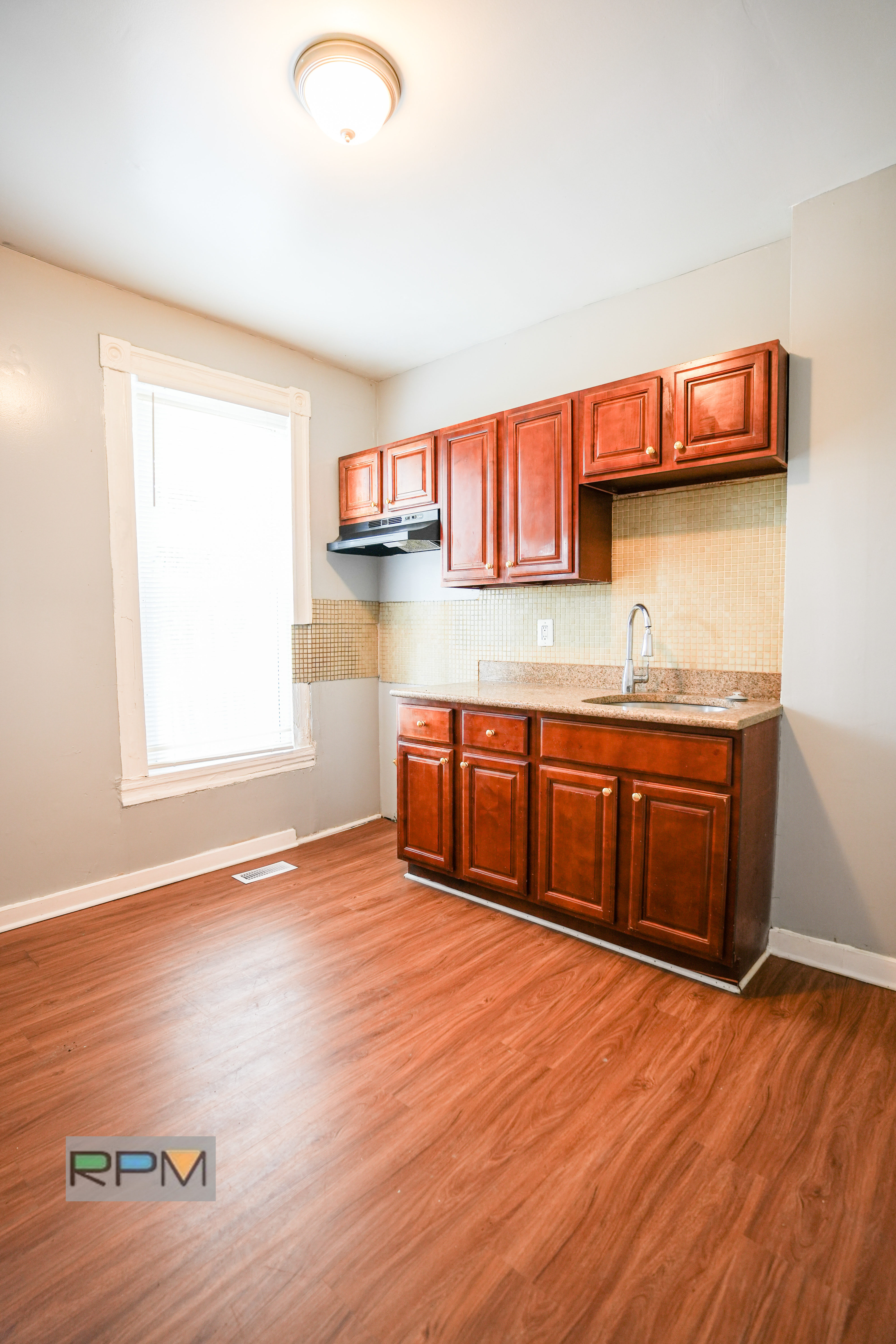 605 E 30th St – photo 5
